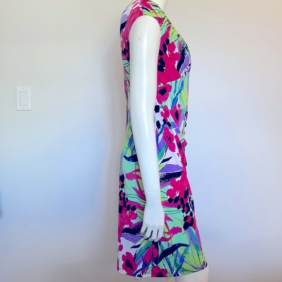 JONES & CO size 12 women’s dress. Like new condition. Stretch quality material - Picture 7 of 10